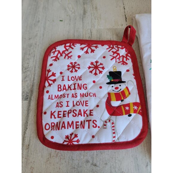 Hallmark dear Santa dish cloth oven mitt set home decor xmas - Picture 2 of 7
